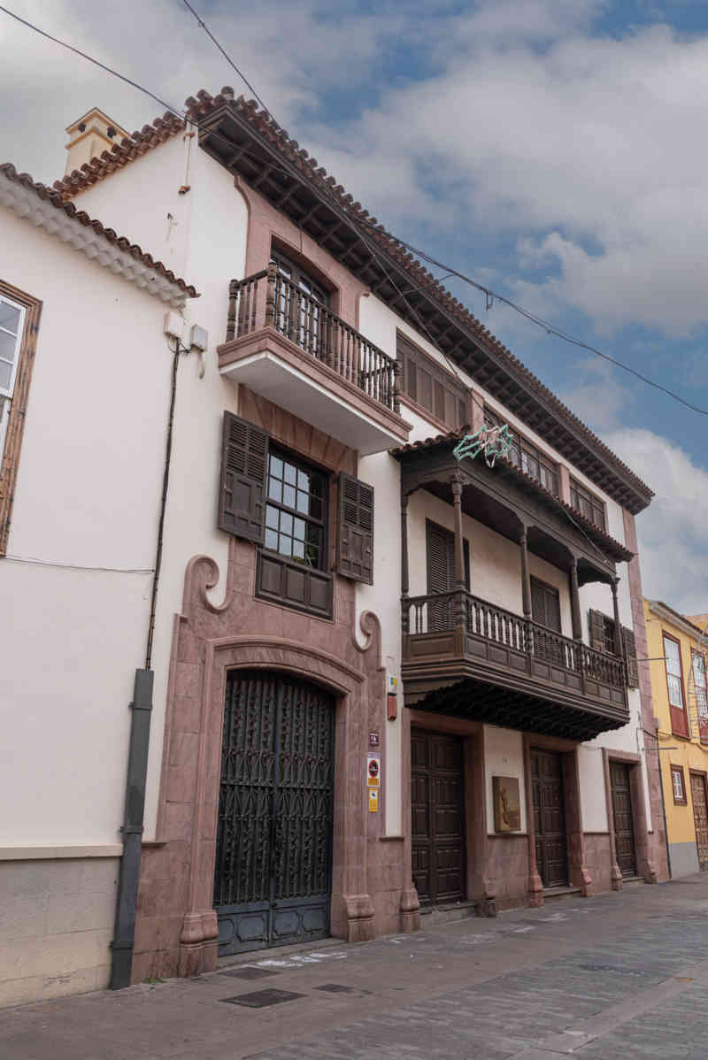 Tenerife 090 - San Cristóbal de La Laguna - Casa Montañés.jpg